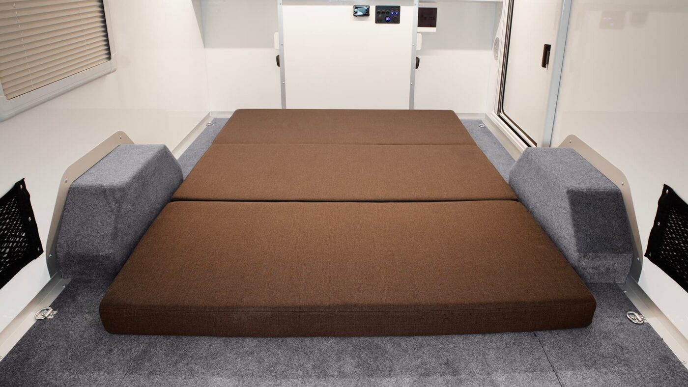 3-osainen patja +285€