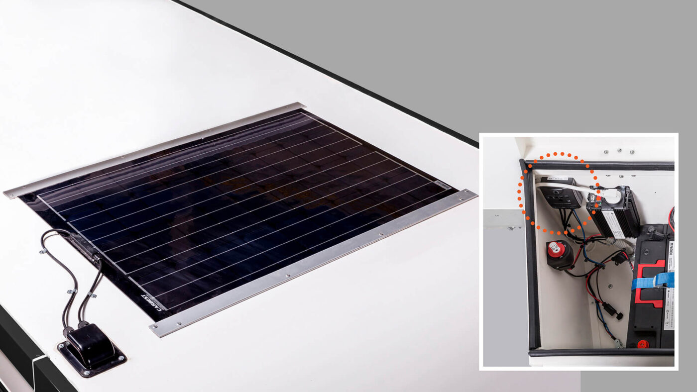 Aurinkosähköjärjestelmä (sis. 100w aurinkopaneeli ja lataussäädin) + 415€